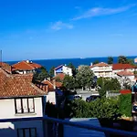 Maris Guest house 2*