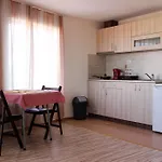 Maris Guest house