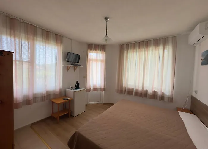 Guest house Maris 2*